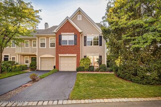 31 Dutch Ct, Holmdel, NJ 07733