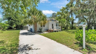 423 Avenue H SE, Winter Haven, FL 33880