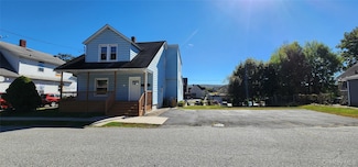 20 Delaware St Unit 2, Port Jervis, NY 12771