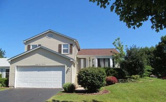2700 Laurel Ct, Woodridge, IL 60517