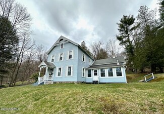 3 Church Hill, North Adams, MA 01247