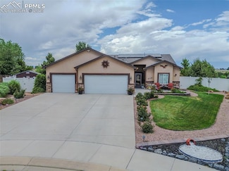 5316 Avocet Ct, Pueblo, CO 81008