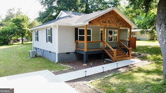 33 Charlie St, Summerville, GA 30747