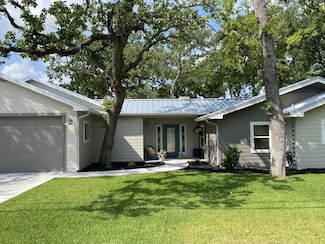 908 Sherwood Forest Dr, Marble Falls, TX 78654