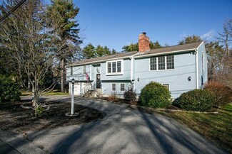 664 Pond St, South Weymouth, MA 02190