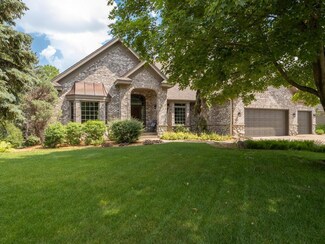 10132 Gristmill Ridge, Eden Prairie, MN 55347