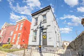323 W 9th St, Newport, KY 41071