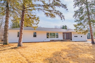 2111 Harley Dr, Fitchburg, WI 53711