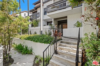 1548 Michael Ln, Pacific Palisades, CA 90272