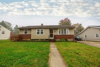 209 9th St, West Deptford, NJ 08086