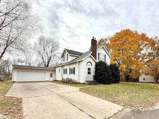 901 2nd Ave S, Northwood, IA 50459