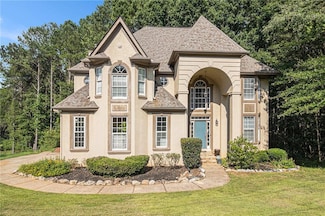 3322 Hunters Hill Dr, Lithonia, GA 30038