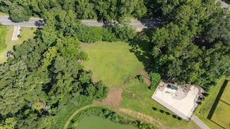 4059 Centerville Rd, Tallahassee, FL 32308