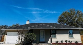 2421 Sharon Lake Dr, Jacksonville, FL 32210