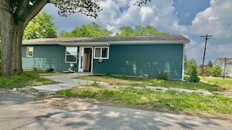 1242 Grant Ave, Fort Wayne, IN 46803