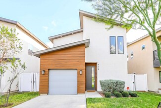 419 Deer Path Loop, Laredo, TX 78045