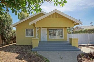 2042 Cerritos Ave, Long Beach, CA 90806