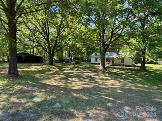 138 Mckinnon Rd, Mount Gilead, NC 27306
