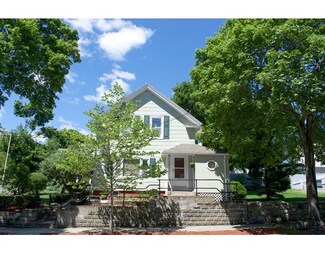 116 Vernon St, Wakefield, MA 01880