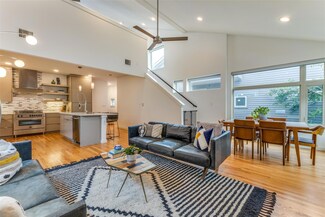 2205 Lola Ct, Dallas, TX 75206