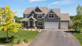 4772 Merganser Dr, Minnetrista, MN 55375