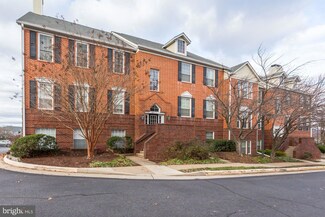 678 Gateway Dr SE Unit 903, Leesburg, VA 20175