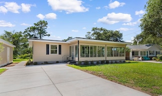 409 14th Ave S, North Myrtle Beach, SC 29582