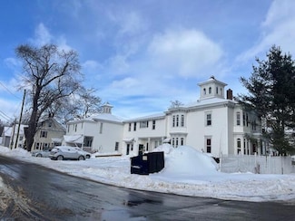57 High St, Fairfield, ME 04937
