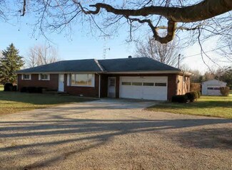 11735 S Us Highway 35, Selma, IN 47383