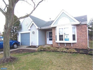 608 Cascade Dr S, Mount Laurel, NJ 08054