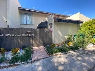 6980 SW 110th Place, Miami, FL 33173