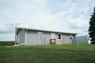 3040 Trenton Ave, Orient, IA 50858