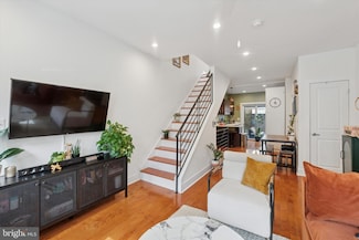 1723 S Dorrance St, Philadelphia, PA 19145