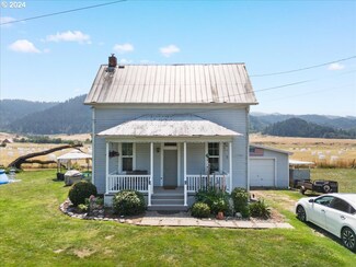 8771 Tiller Trail Hwy, Canyonville, OR 97417
