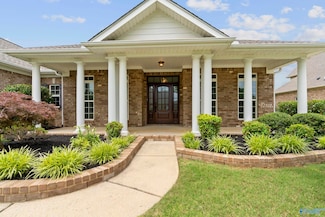 26 Forest Meadow Blvd SW, Huntsville, AL 35824