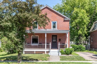 70 Park St, Burlington, VT 05401
