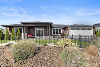 419 Edgewater Way SW, Mattawa, WA 99349