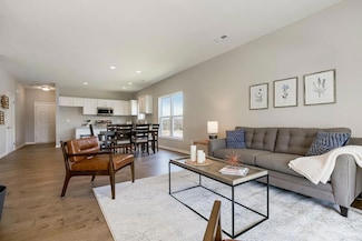 12201 N Rhode Ct, Kansas City, MO 64163