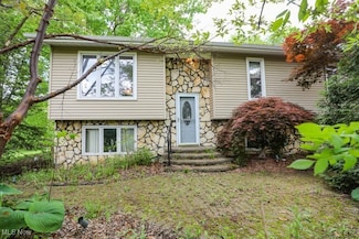 4217 State Route 82, Mantua, OH 44255