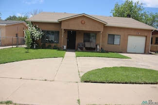 114 E Frazier St, Roswell, NM 88203