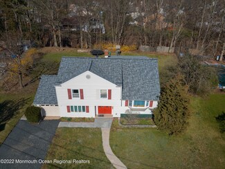 13 Simpson Rd, Somerset, NJ 08873
