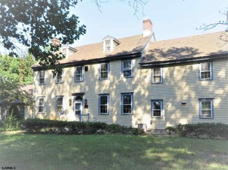 12 Beesleys Place, Marmora, NJ 08223