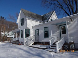 121 Summer St, Springfield, VT 05156