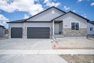 2277 E 3530 N Unit 511, Eagle Mountain, UT 84005