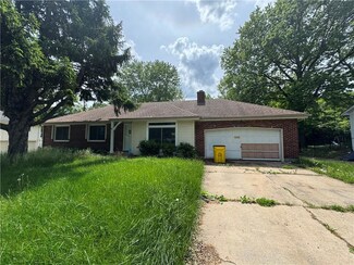 633 E Leslie Dr, Independence, MO 64055