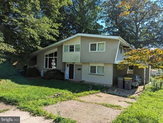 110 Compass Dr, Claymont, DE 19703