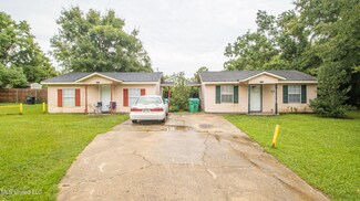 1014 Tucker Ave, Pascagoula, MS 39567