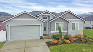 816 Cedar Ln SW, Orting, WA 98360
