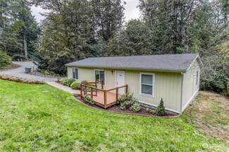 13013 Stiller Blvd NW, Poulsbo, WA 98370