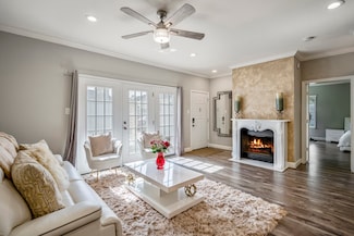 248 Wilcrest Dr, Houston, TX 77042